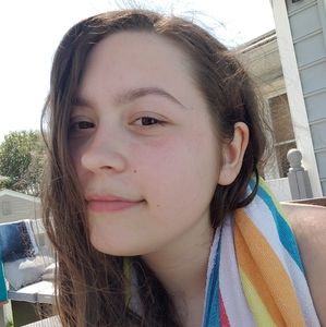 Meet your Posher, Angelina